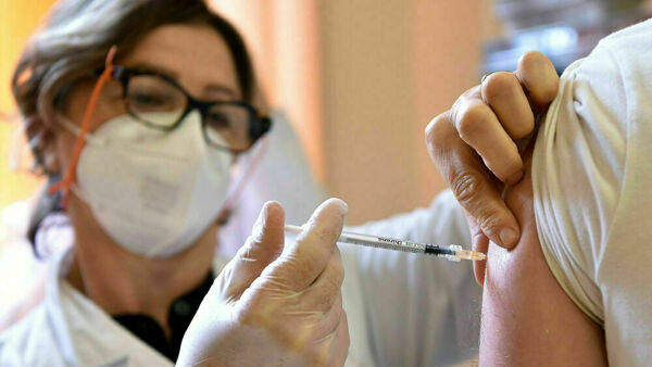 Vaccinarsi Senza Chiedere Ferie o Permessi